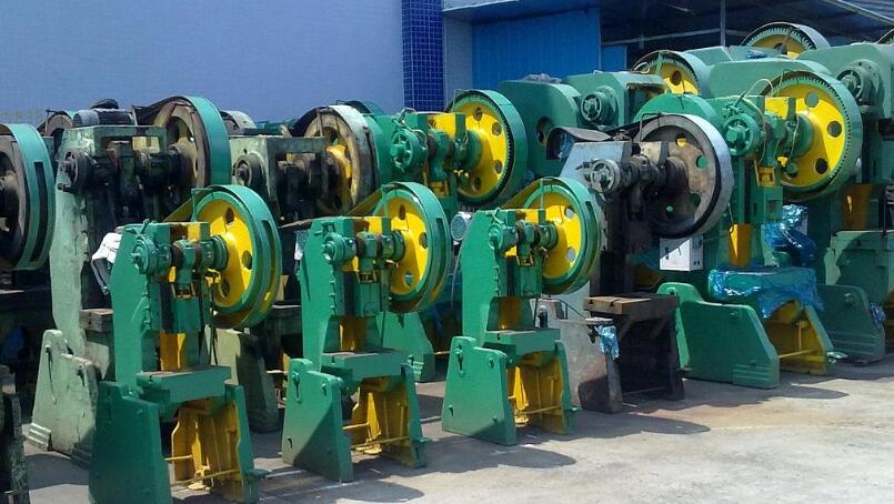 進(jìn)口二手機(jī)械設(shè)備到中國的申報(bào)報(bào)關(guān)關(guān)稅是多少?